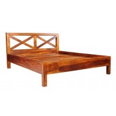Klasyczne drewniane łóżko 160x200