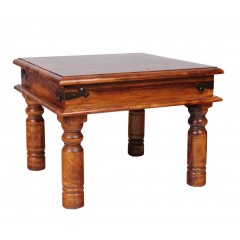 Klasyczny drewniany stolik 60x45x60