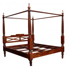 Drewniane łóżko z baldachimiem 180x200